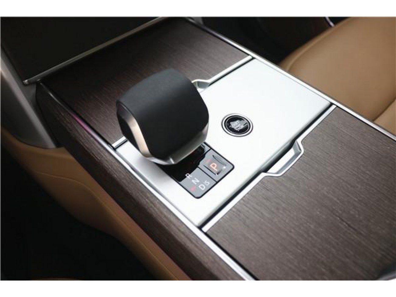Land Rover Range Rover 2025
