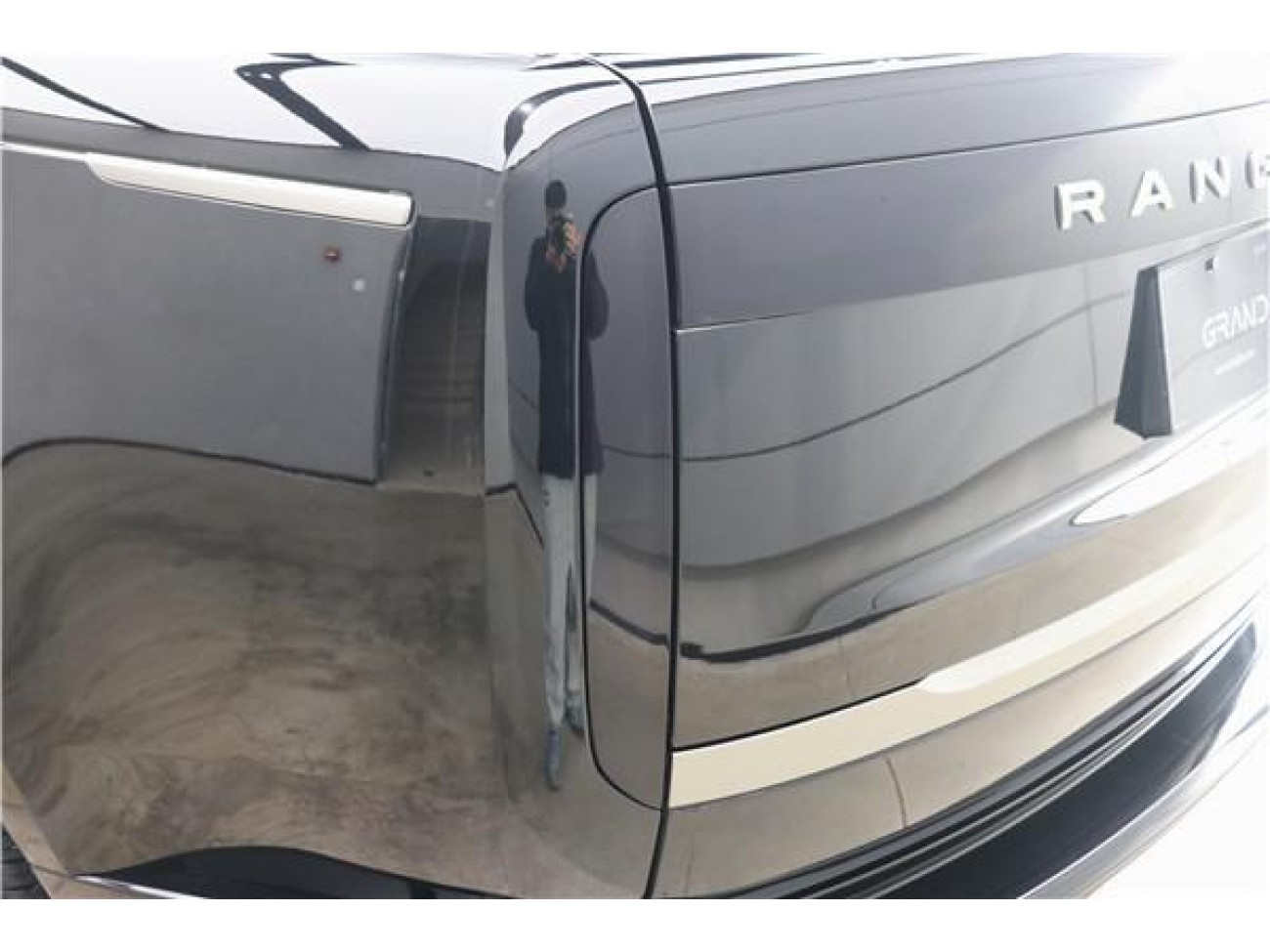 Land Rover Range Rover 2025