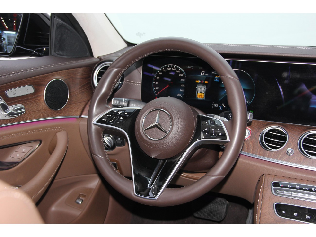 Mercedes-Benz E 300 L 2023