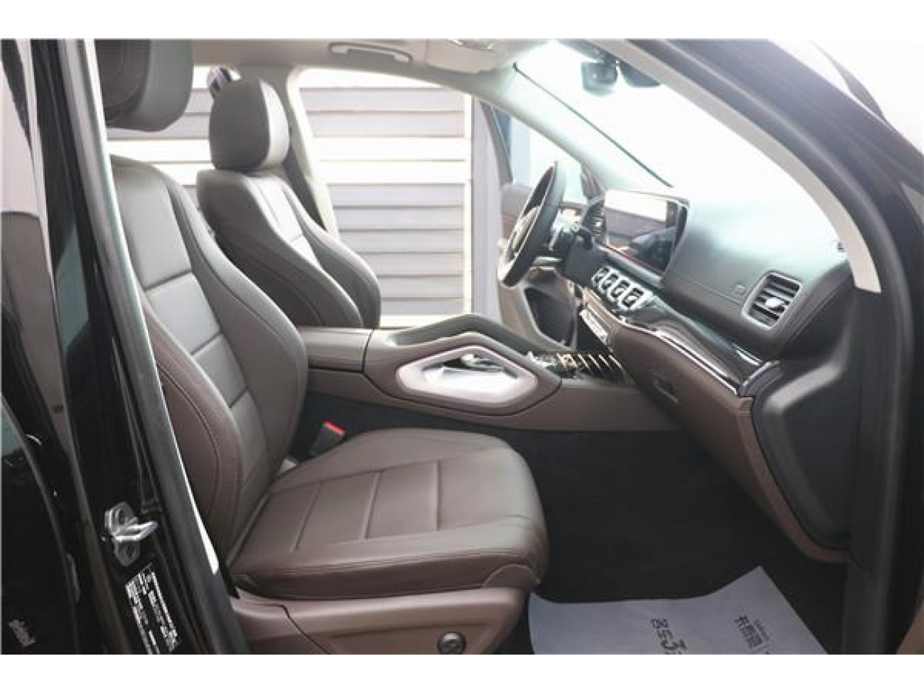 Mercedes-Benz GLS 450 4MATIC 2023