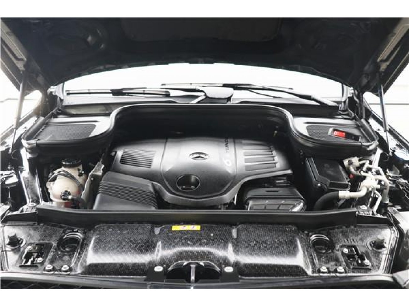 Mercedes-Benz GLS 450 4MATIC 2023