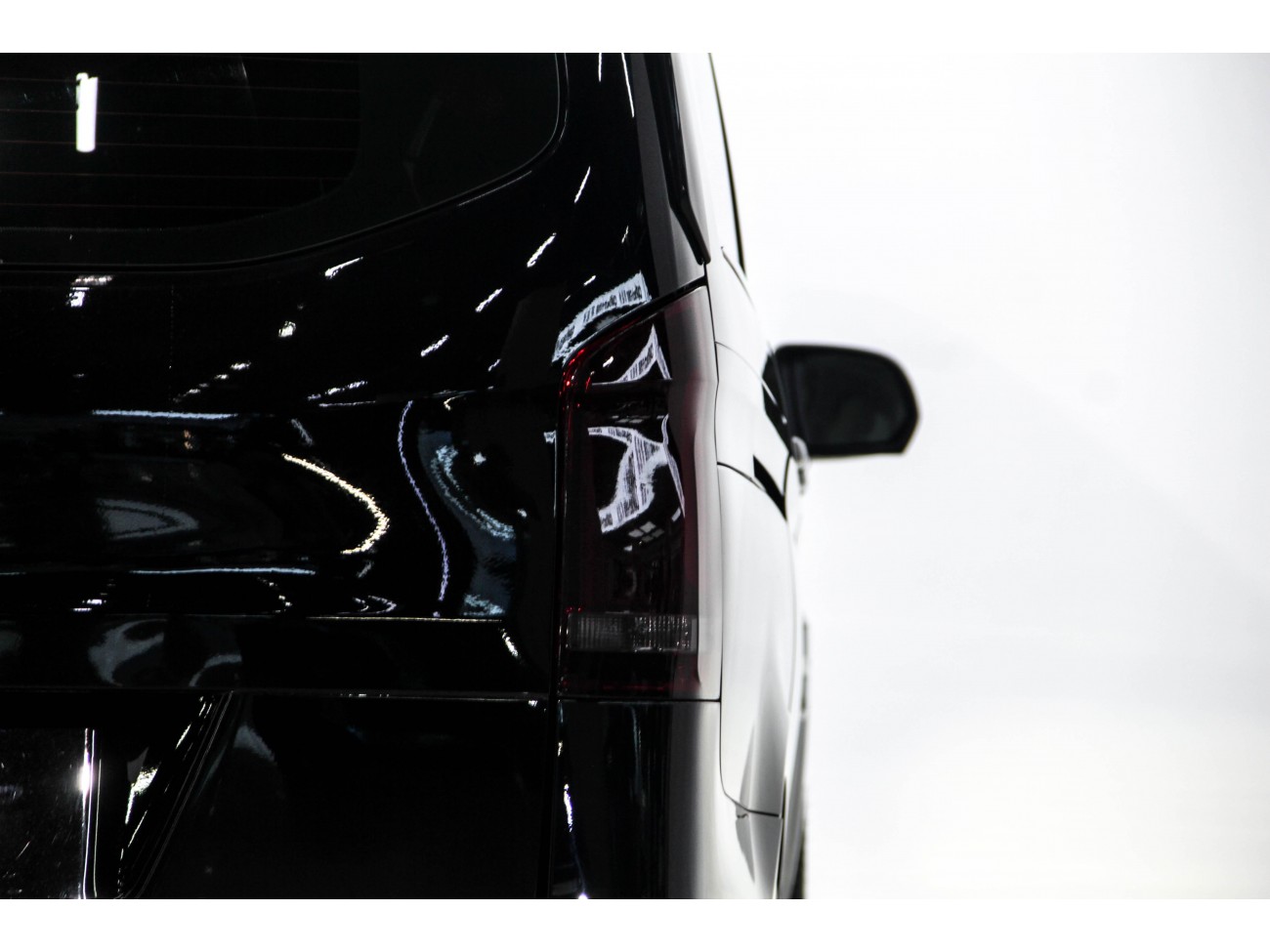 Mercedes-Benz 2023 2024