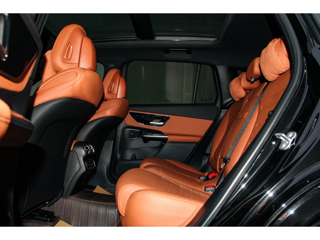 Mercedes-Benz GLC 260 L 2024