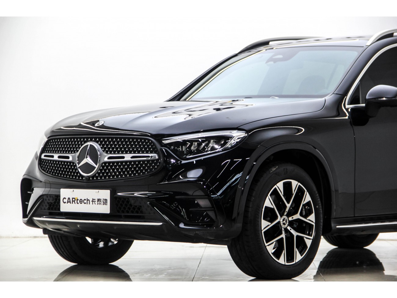 Mercedes-Benz GLC 260 L 2024