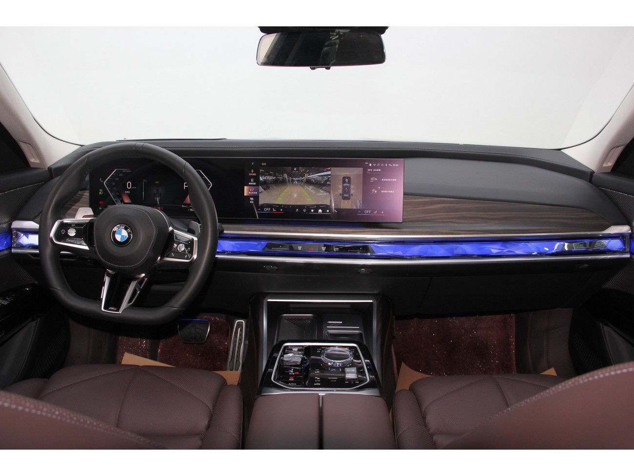 BMW 740Li 2025