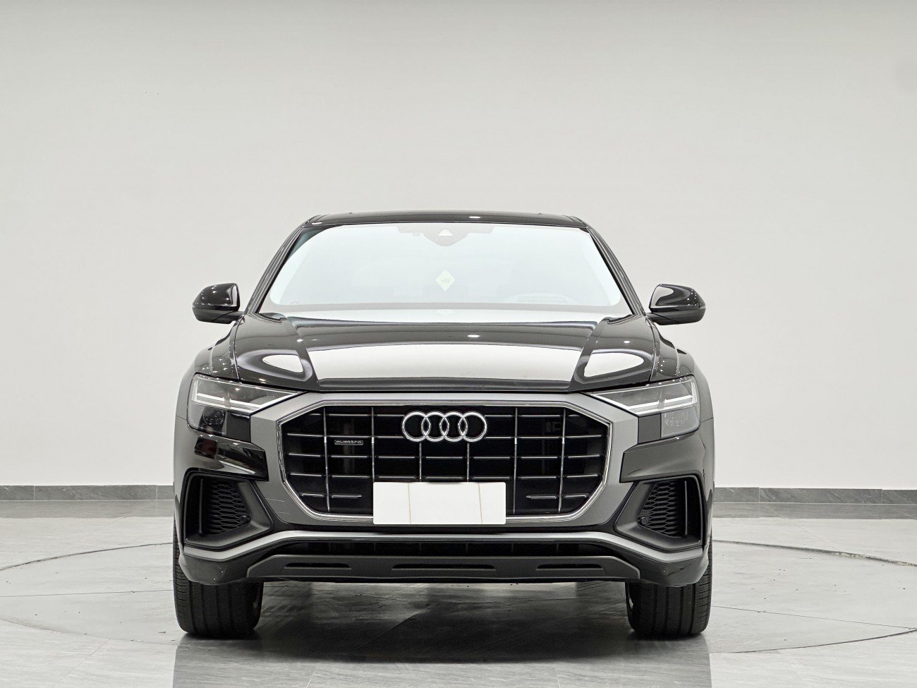 Audi Q8 2025