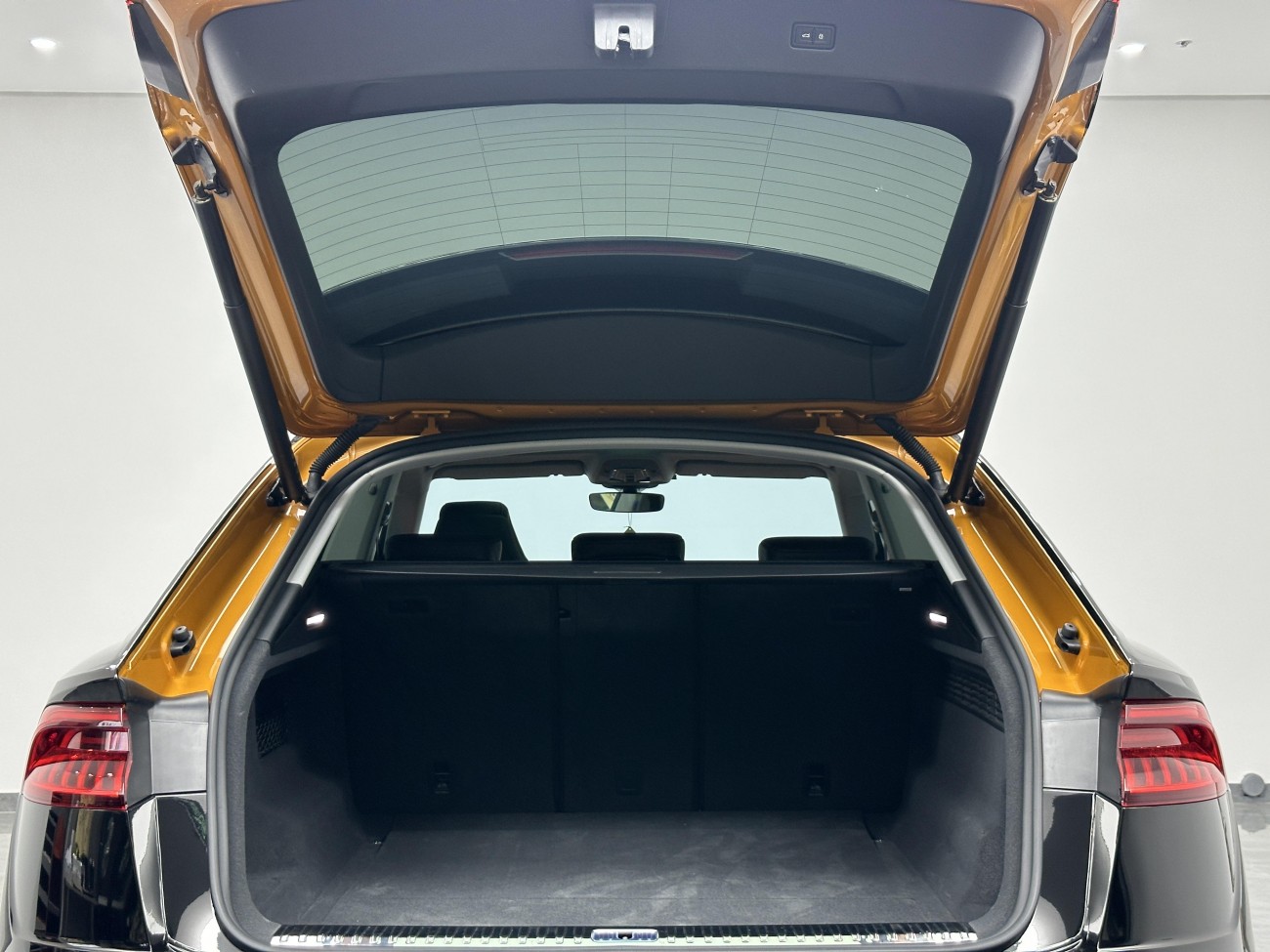 Audi Q8 2025