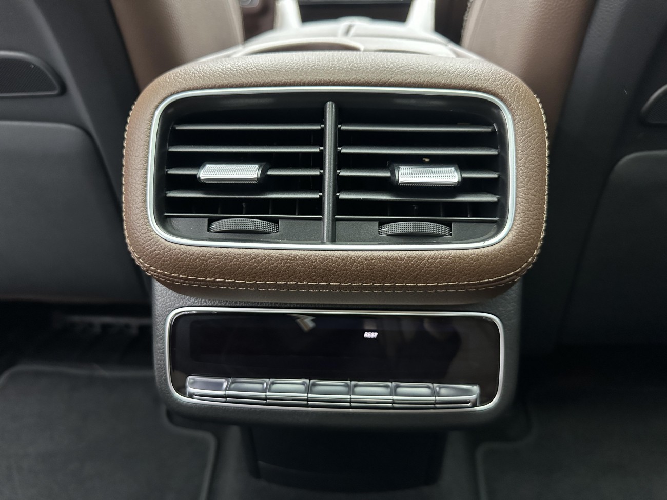 Mercedes-Benz GLS 450 4MATIC 2024