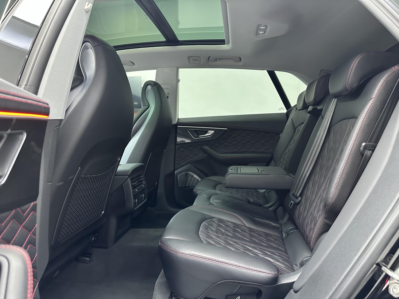 Audi Q8 2025