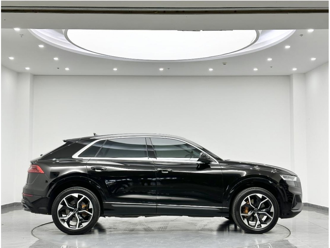 Audi Q8 2025