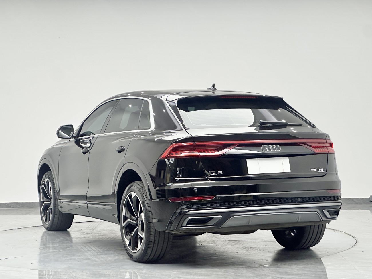Audi Q8 2025