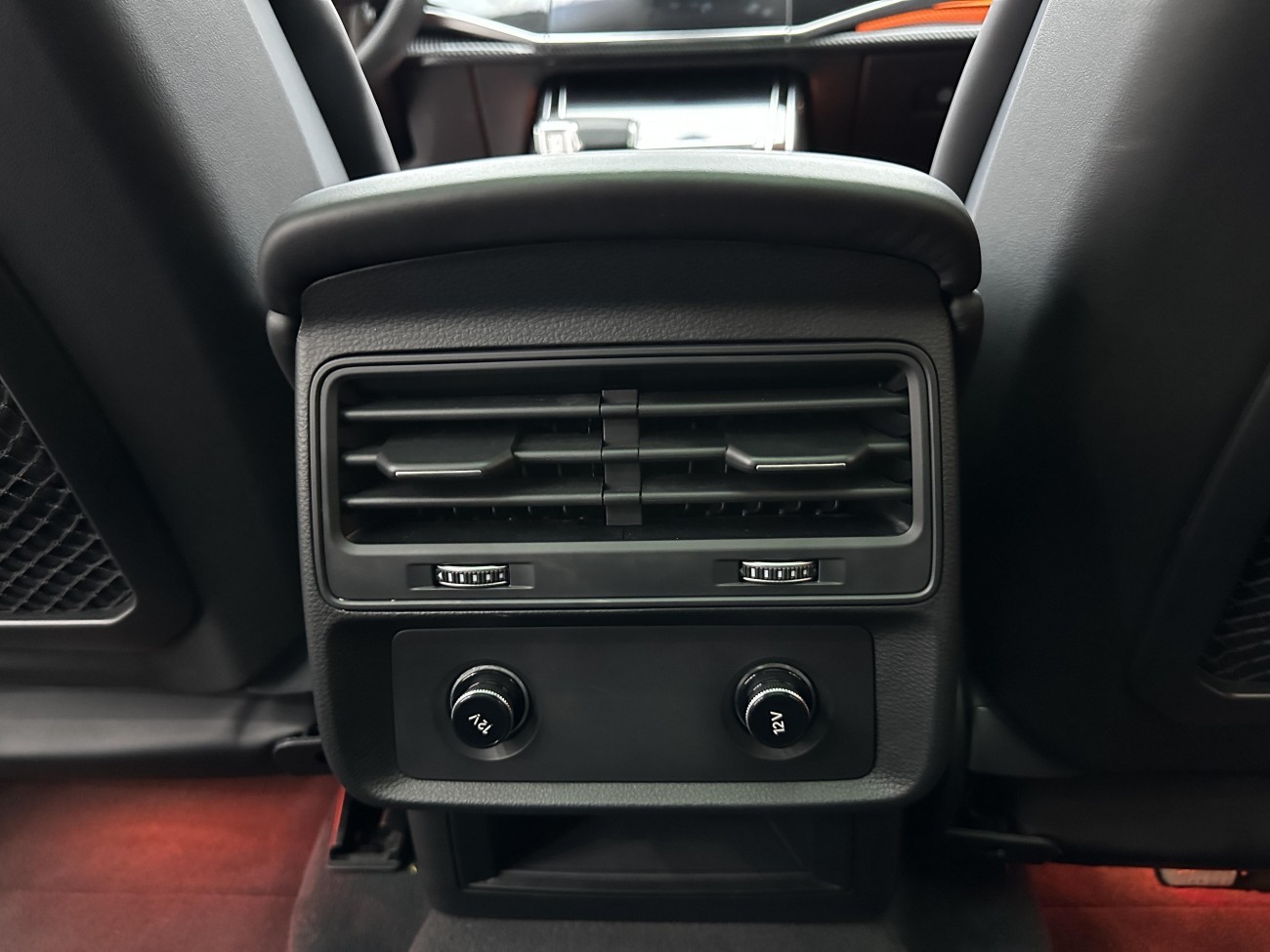 Audi Q8 2025