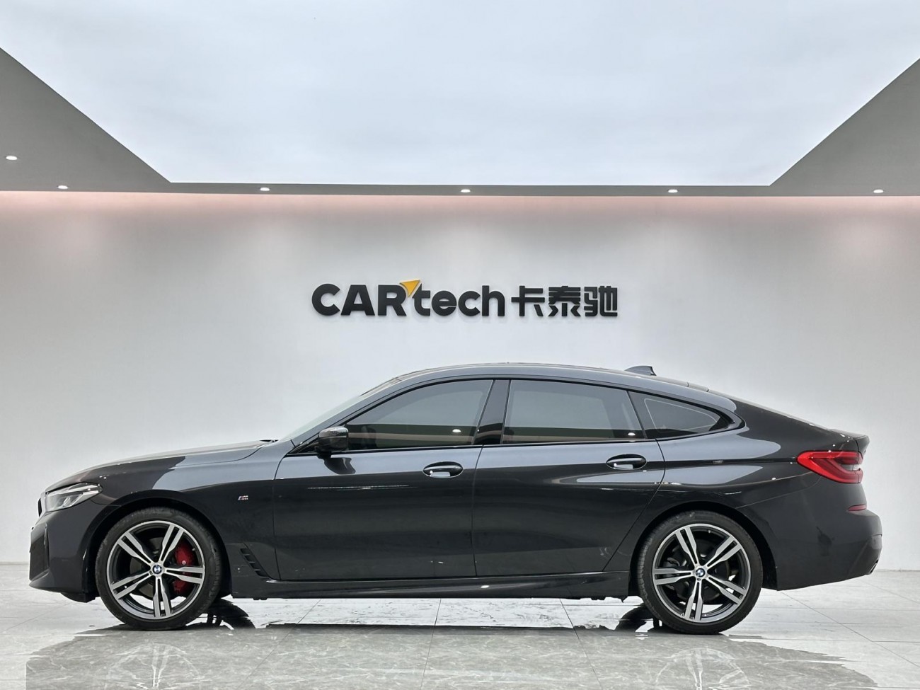 BMW 6GT 2023