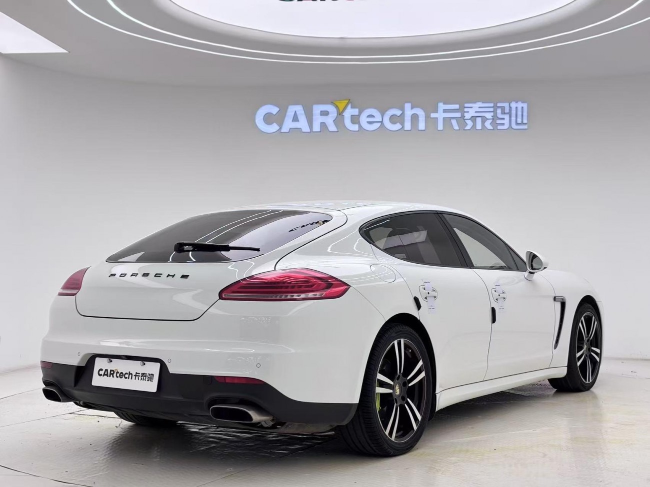 Porsche Panamera 2015