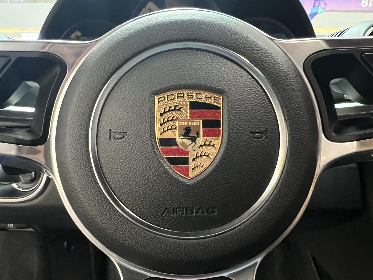 Porsche Cayman 2018