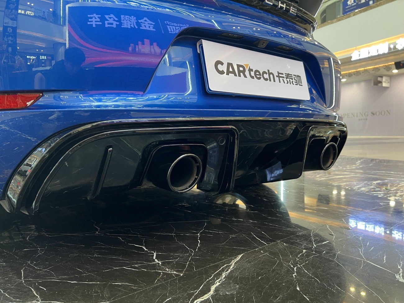 Porsche Cayman 2018