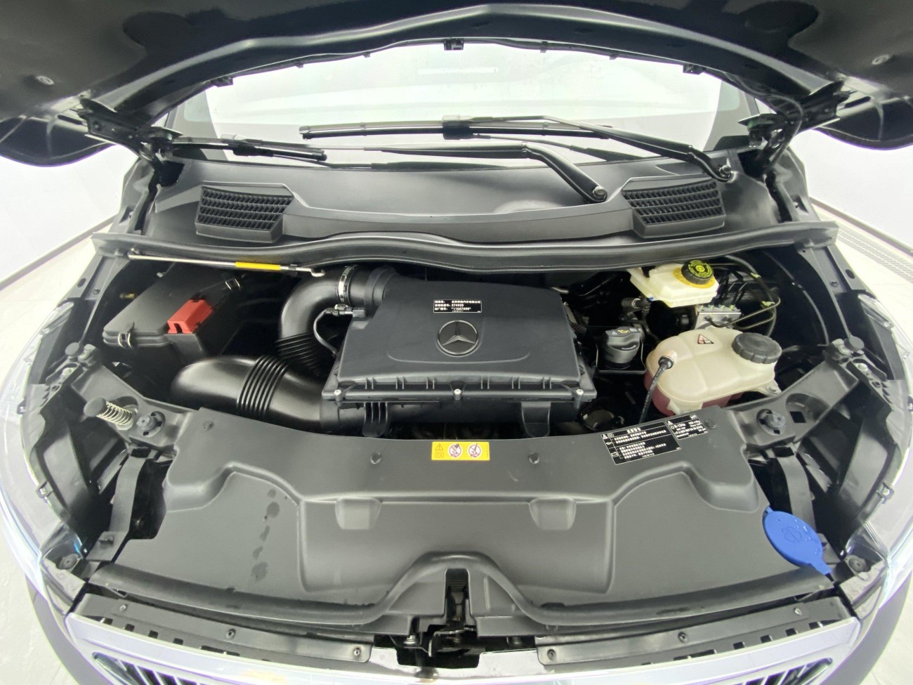 Mercedes-Benz Vito 2024