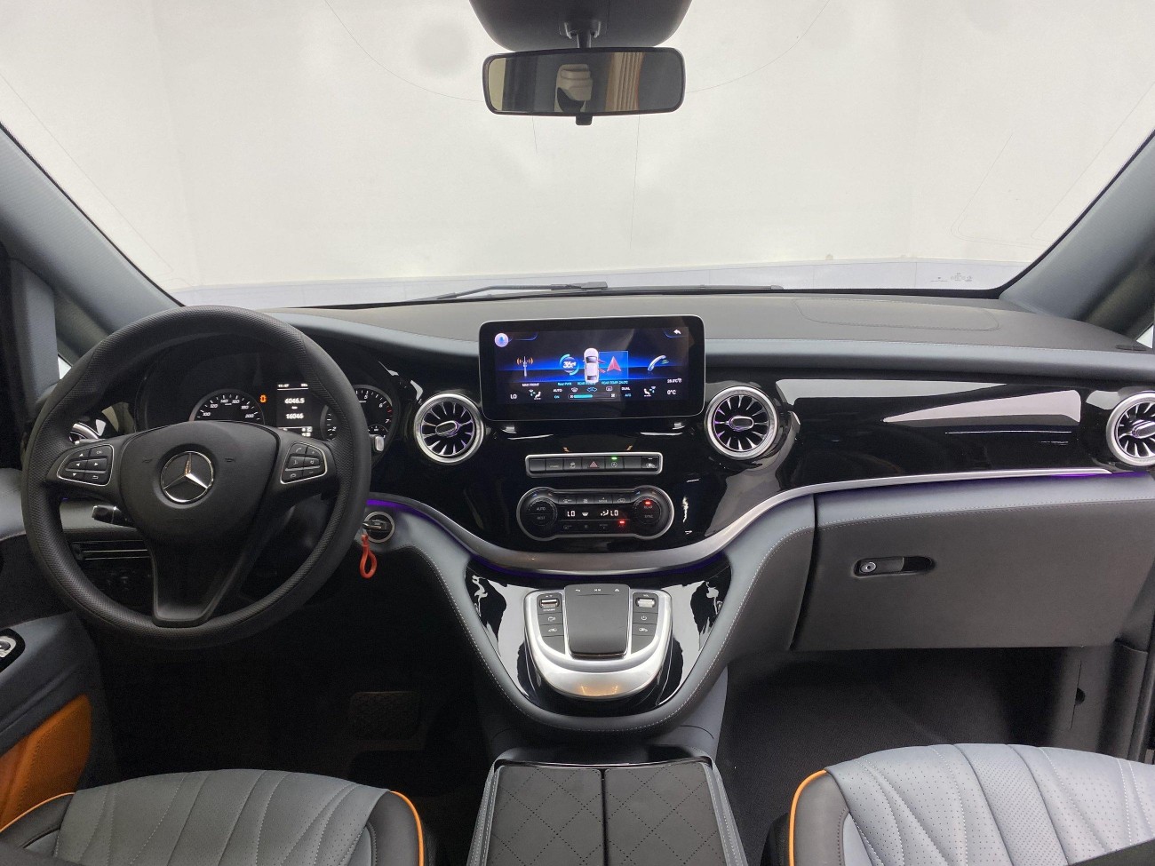 Mercedes-Benz Vito 2024