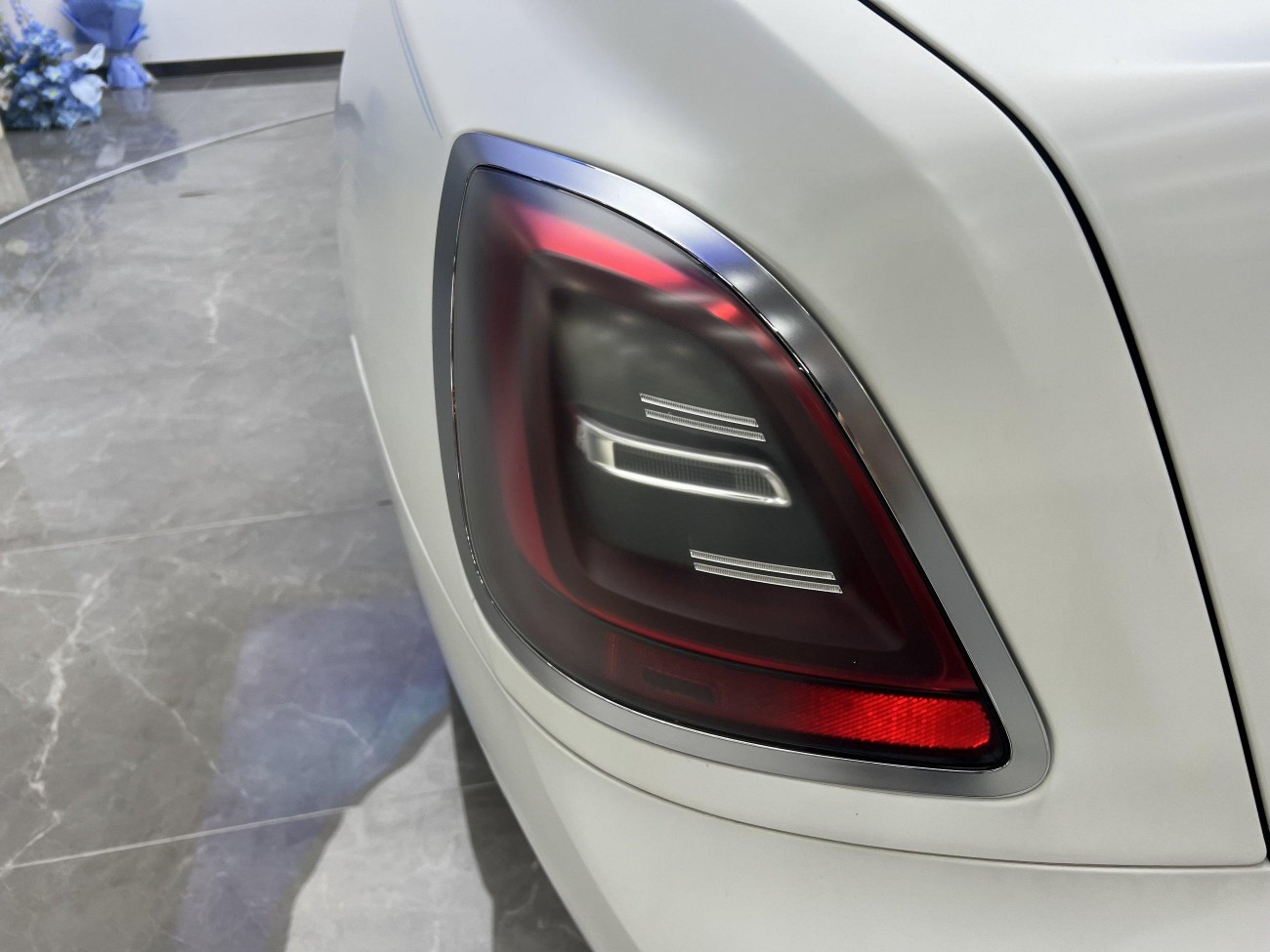 Rolls-Royce Ghost 2025