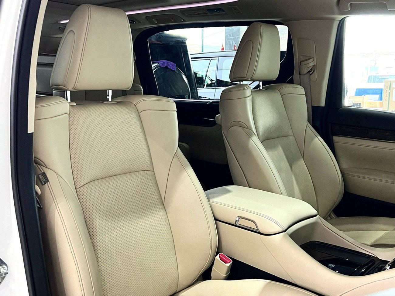 Toyota Alphard 2023