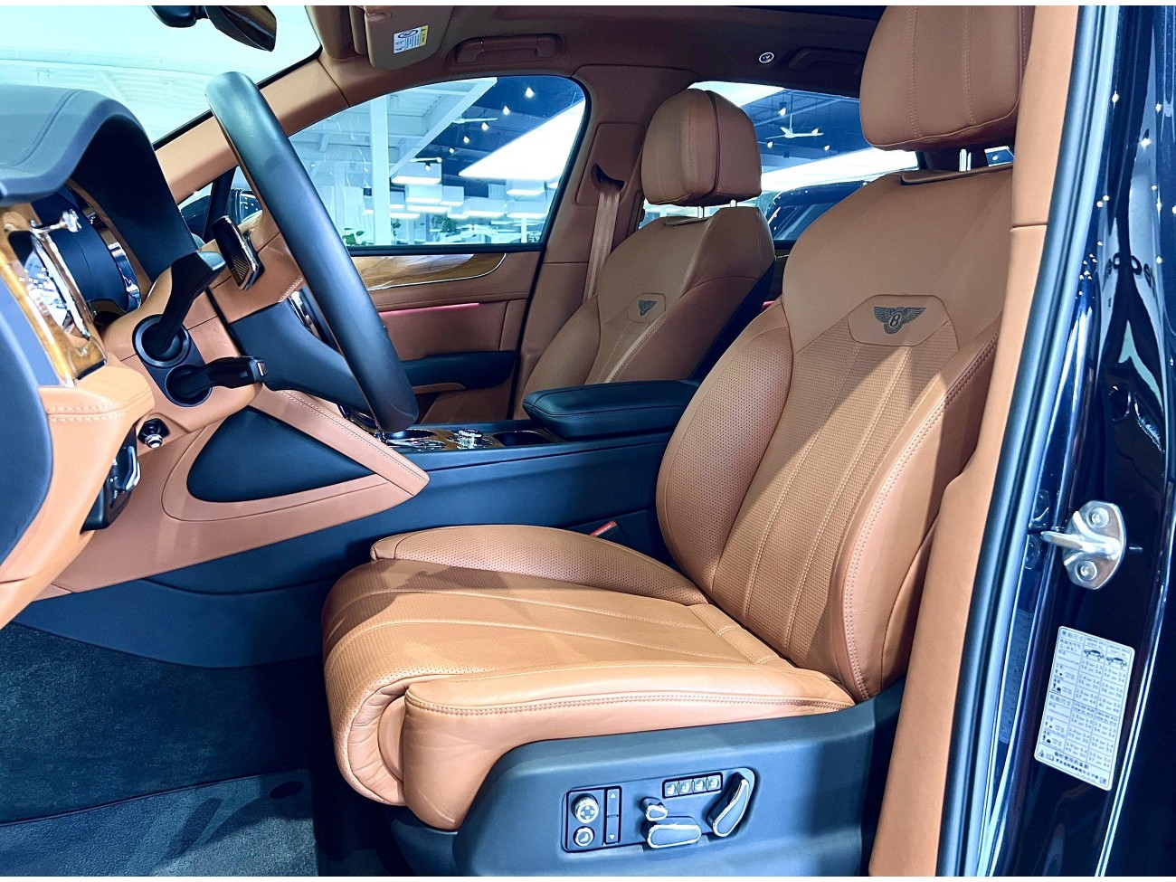 Bentley Bentayga 2021