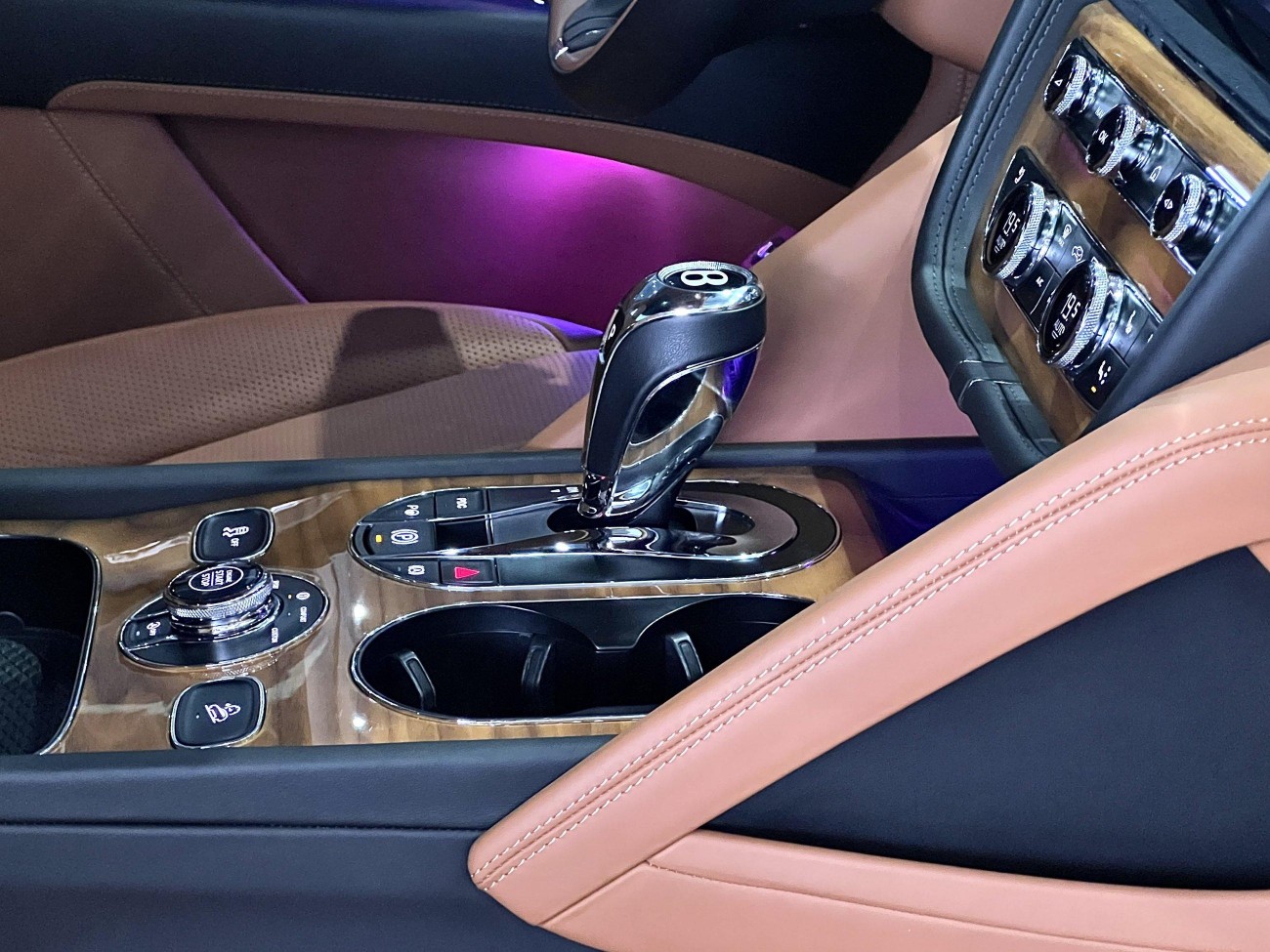 Bentley Bentayga 2021