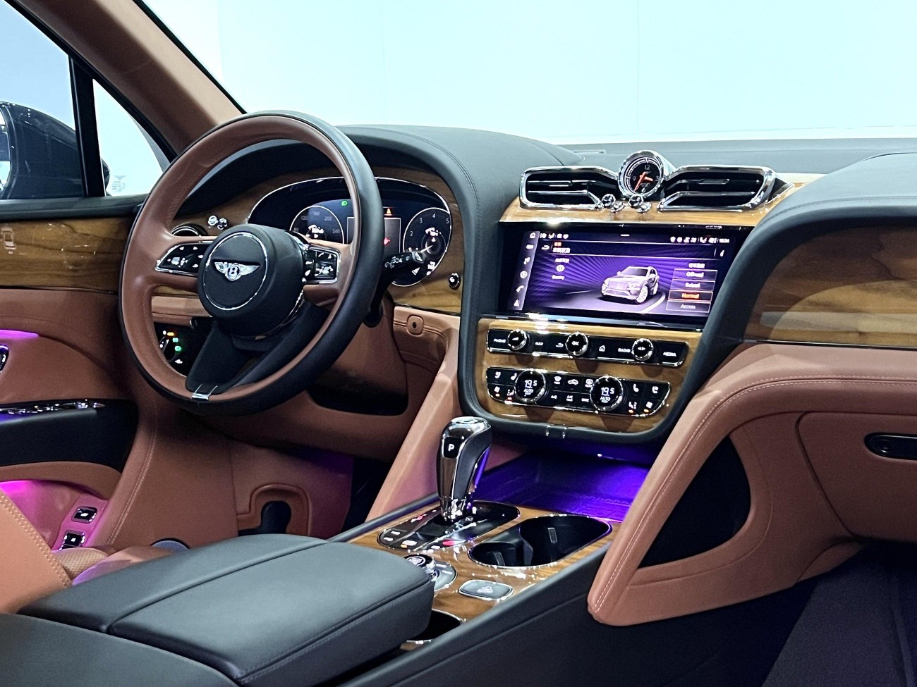 Bentley Bentayga 2021