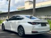 Lexus ES 300h 2025