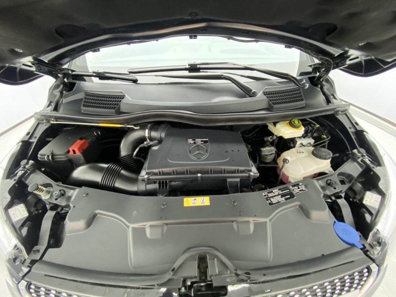 Mercedes-Benz Vito 2023