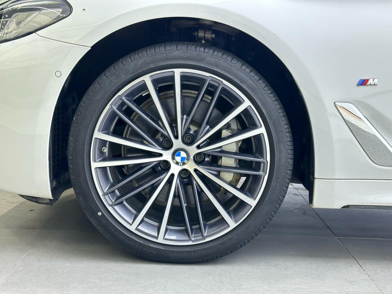 BMW 530Li 2022