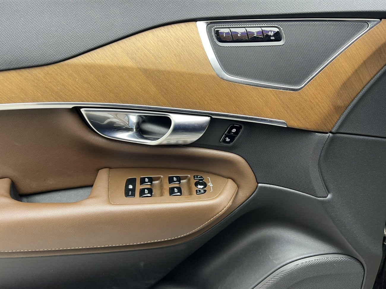 Volvo XC90 2023