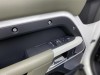 Land Rover Defender 2022
