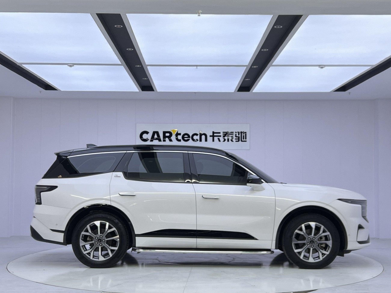 Ford Edge 2023