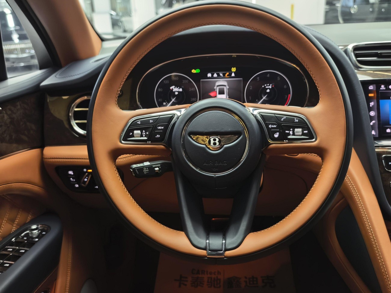 Bentley Bentayga 2022