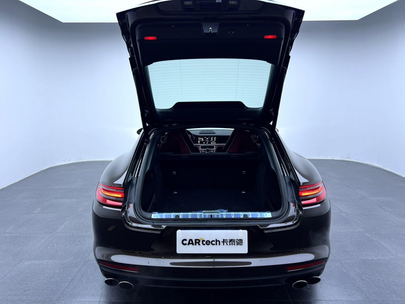 Porsche Panamera 2018