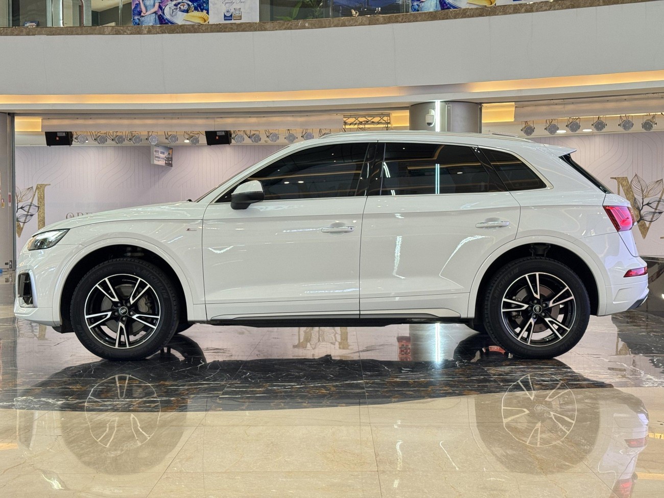 Audi Q5L 40 2021