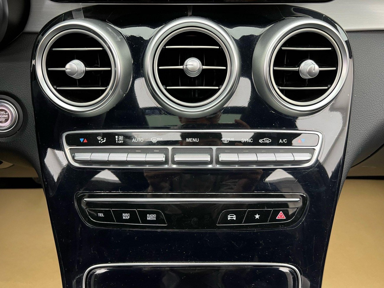 Mercedes-Benz GLC 260 L 2021
