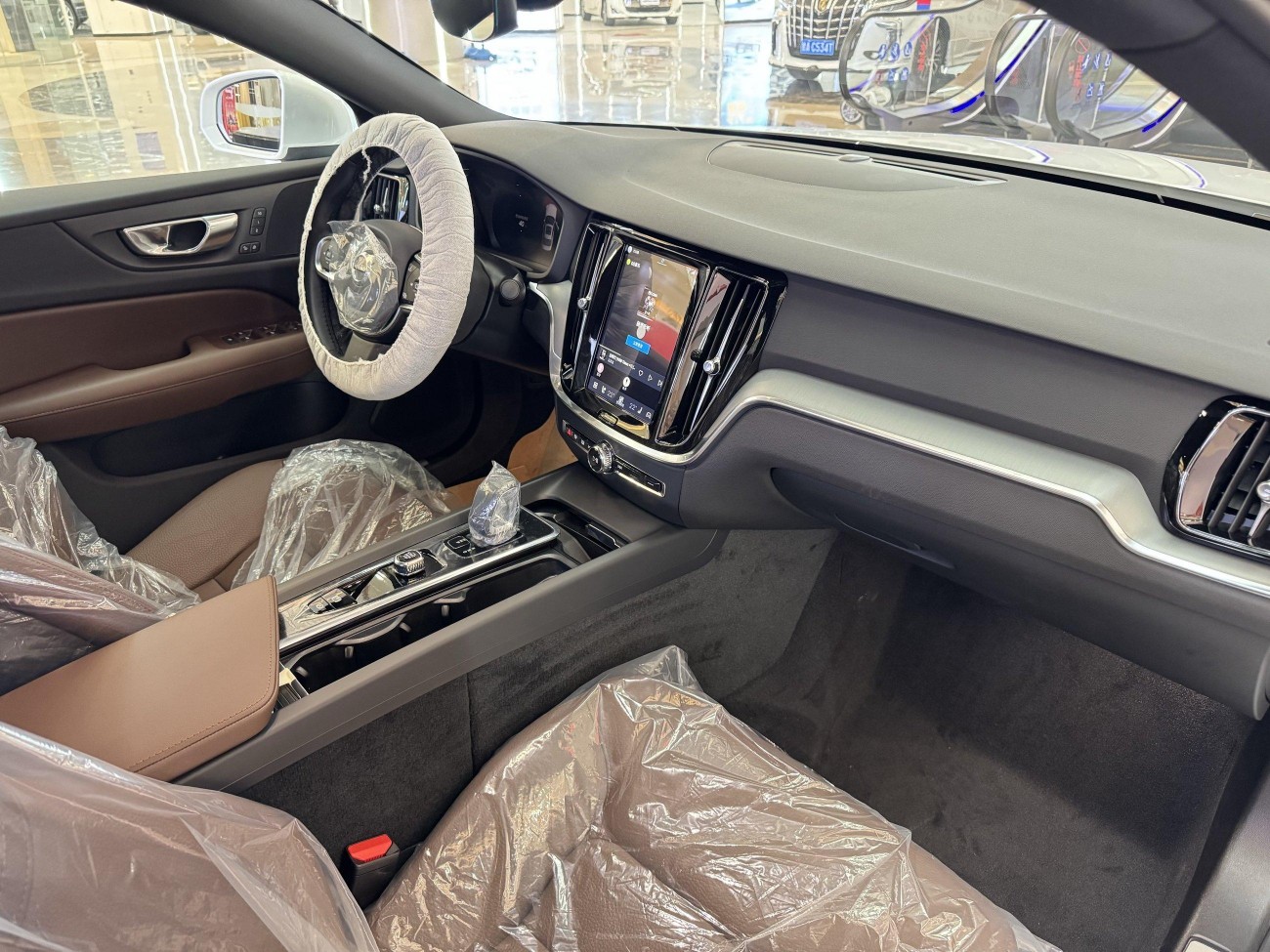 Volvo S60 2025