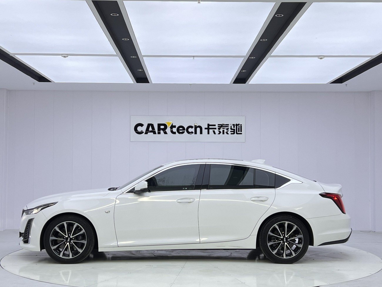 Cadillac CT5 2022