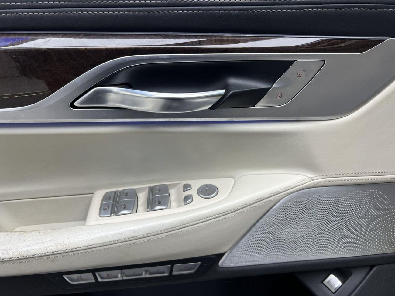 BMW 740Li 2019