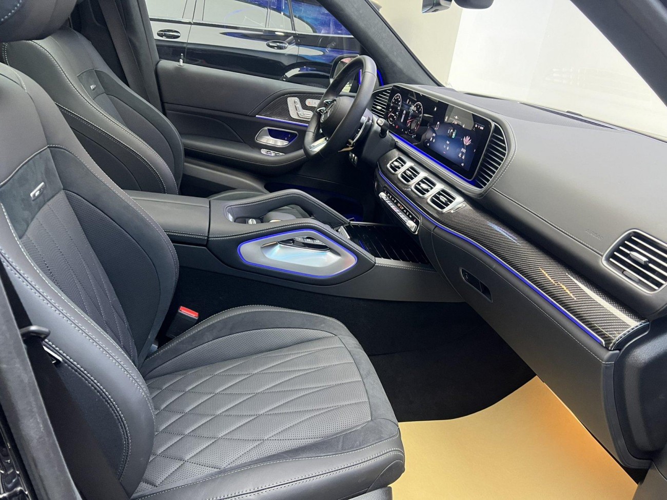 Mercedes-Benz GLS 63 4MATIC 2025