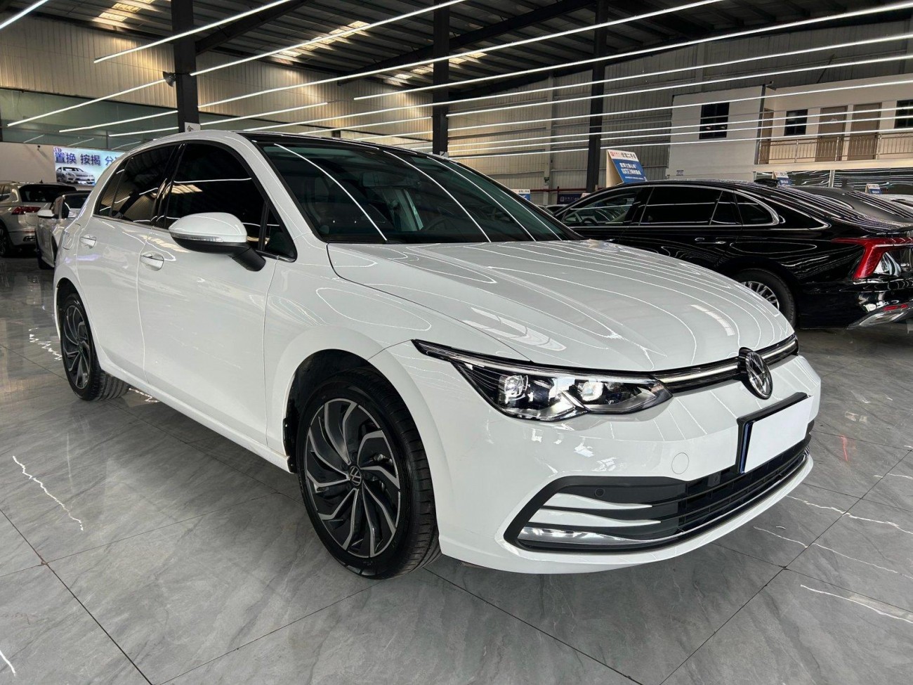 Volkswagen Golf 2024