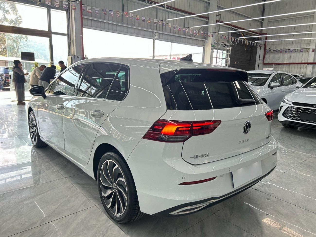 Volkswagen Golf 2024