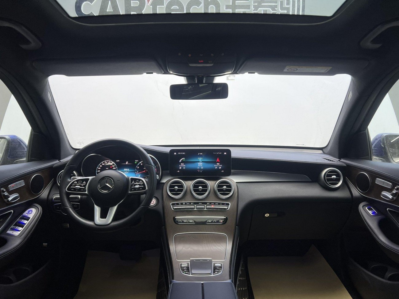 Mercedes-Benz GLC 260 L 2020