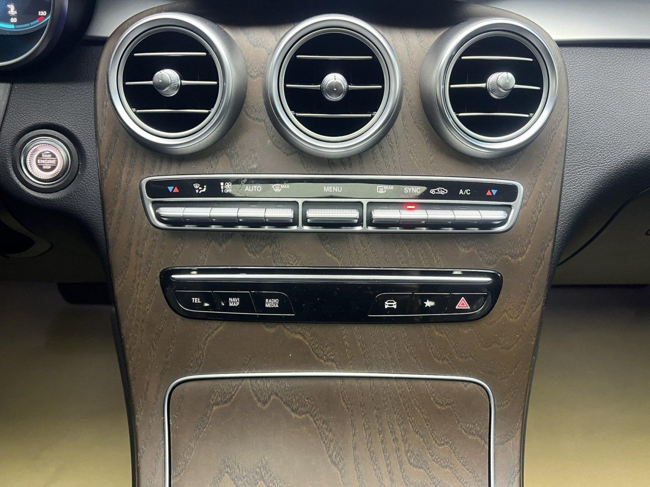 Mercedes-Benz GLC 260 L 2020