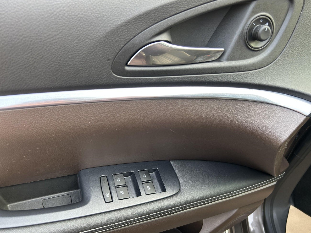 Buick GL8 2023