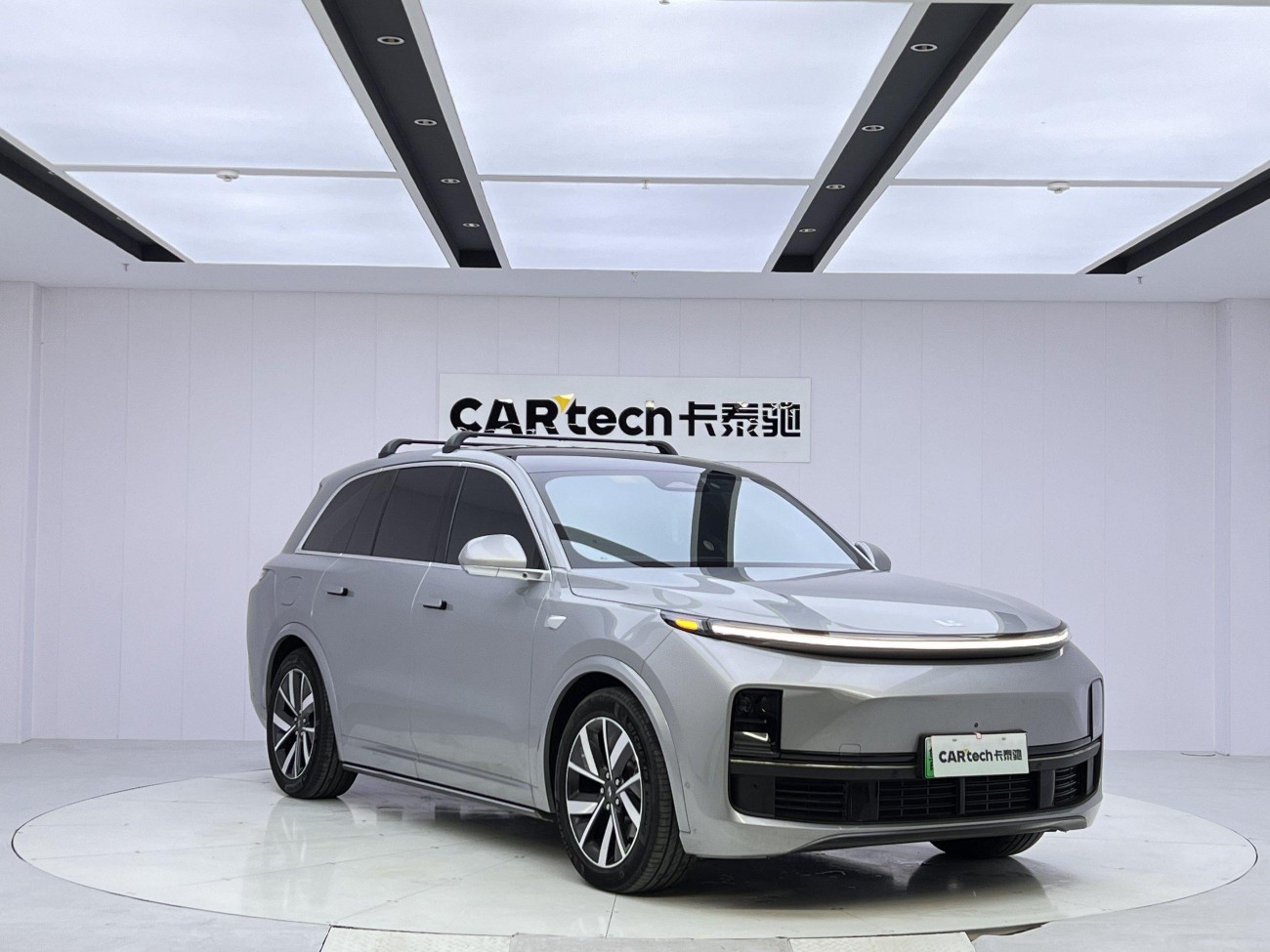 Li Auto L8 2024