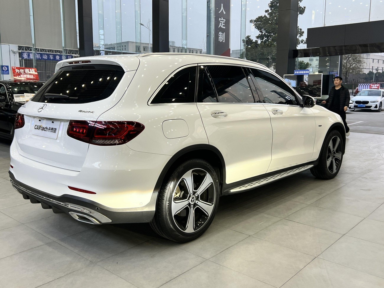 Mercedes-Benz GLC 300 L 2023