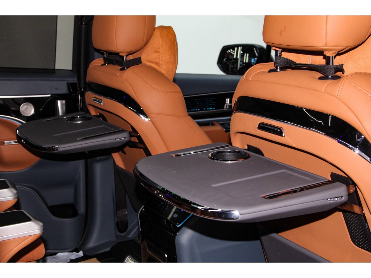 Toyota Granvia 2025
