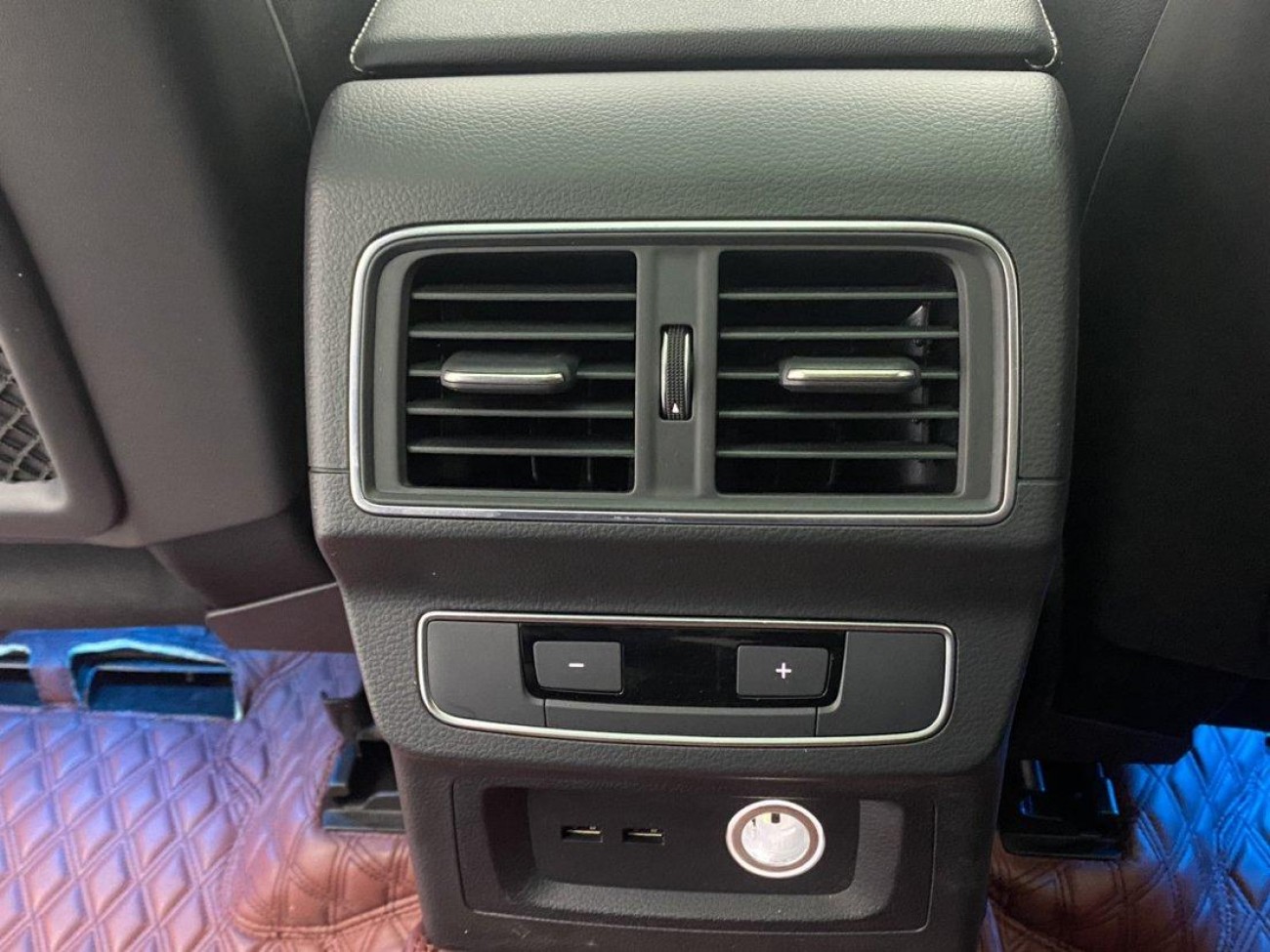 Audi Q5L 40 TFSI 2022